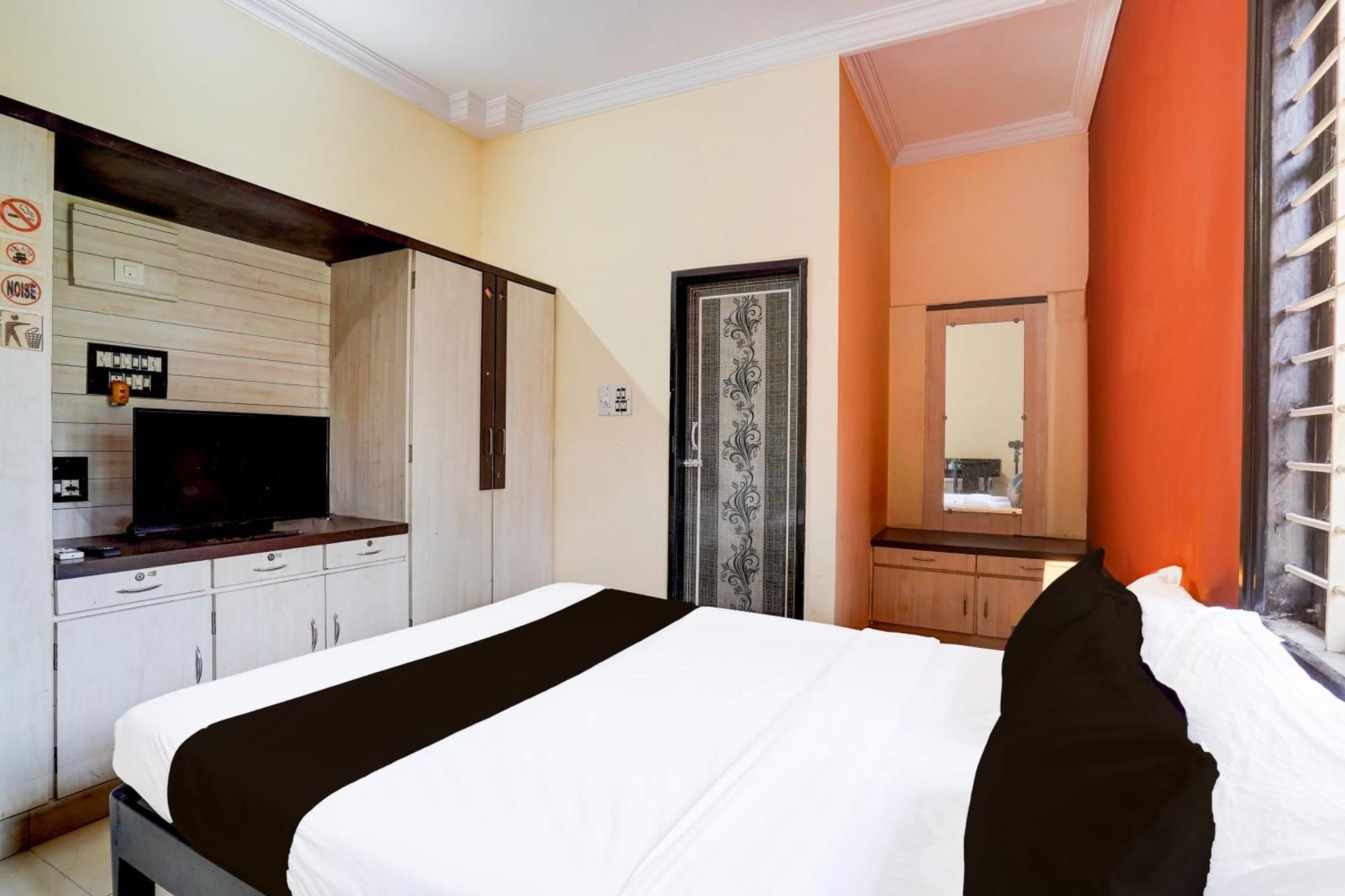Hotel O Varun Residency Kammasandra Zewnętrze zdjęcie